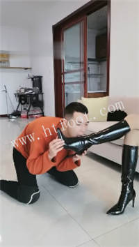 022626m40febs7cz0r3c80.jpg