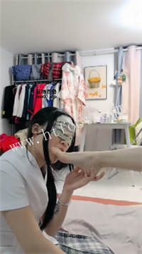 023202acxpmhohcuocmizn.jpg