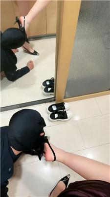 2b2klmraw31.jpg