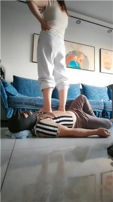 uamb2g2oit5.jpg