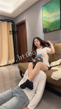 020344v29p9jt5zy5r7r97.jpg