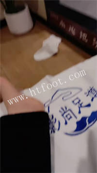 021645c2lp4qz6learjjph.jpg