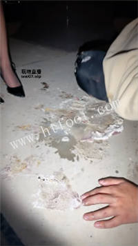 022628yb6tblqbnh5nhm3i.jpg