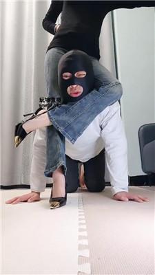 lacodrovzsy.jpg