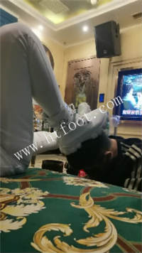 024826m7h8ea632zfacoae.jpg