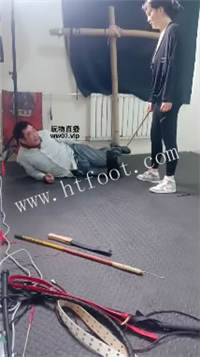 022312s8lz1shlypl1aaem.jpg