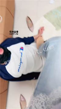 023451twq4lowowhdllooj.jpg