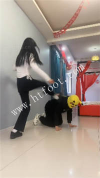 025202hqhwlh5qwteqwwbq.jpg