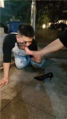 rwpyq2nlxns.jpg