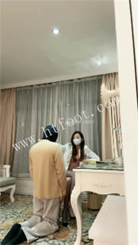 214657uan04n9i6f23attn.jpg