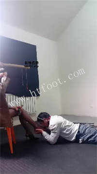 215312swl29men3yt2ezc9.jpg