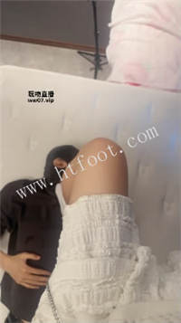215616dvaucrurf7mu4049.jpg