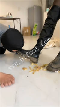 015122yo3tohdopptop75p.jpg