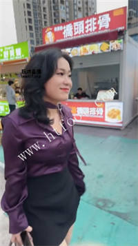 015455uee1g5iekc51r1q1.jpg