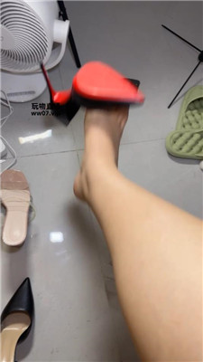 lihg0cywll5.jpg