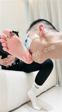 015057s9o2j2ut8t9ot2ov.jpg
