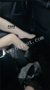 015826cb5v6kqizqrr55jv.jpg