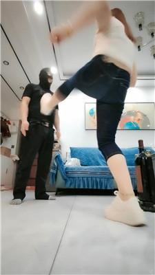 ozfr0o2edsp.jpg