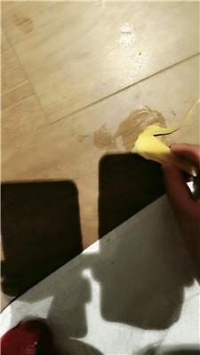 vomvf5aebar.jpg