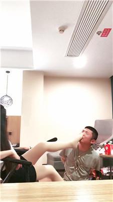 qa5f1crr30n.jpg