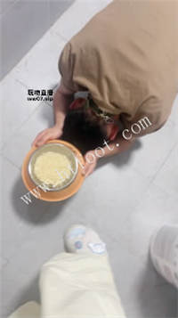055636xs09494a4czu4vv4.jpg