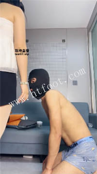 061046pf306ye2k6qq6qum.jpg