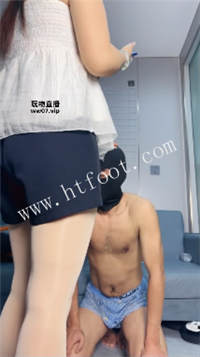 061045disv1l8z91811iz5.jpg