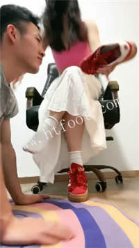 061650rigsdmx9cj8rmgym.jpg