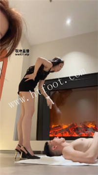 011047s2h11s6qtjhz1569.jpg