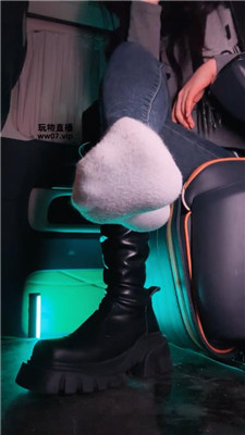 wb1cbx3l3fn.jpg