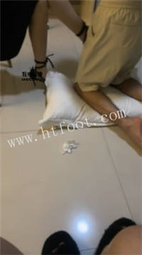 004003httb2r6a65ta86dd.jpg
