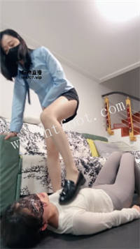 005305k1loeg4ourw1lie4.jpg
