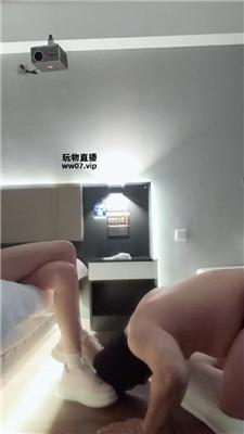 l1bdsl5zxlj.jpg