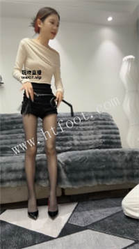 060611w0bkc32c00cvycc3.jpg