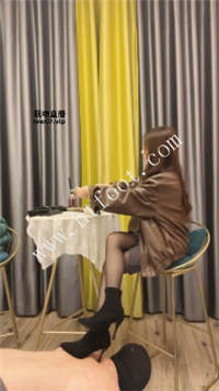 064352iua9uul9994clyai.jpg