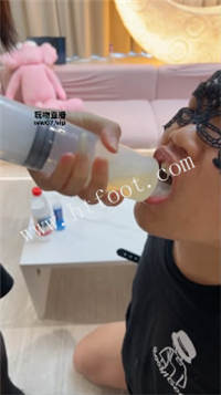 025100d7g8uq2o8w7027mg.jpg