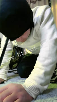 025446acvugfan83jjyvdv.jpg