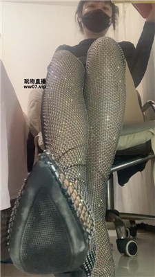 zinw0wzwfmf.jpg