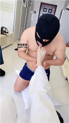 cgmozr4c2jn.jpg
