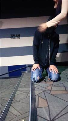 lreilpc2hz1.jpg