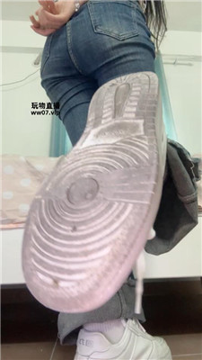 515c5gwn1b4.jpg