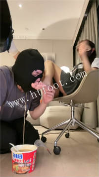 004158fpq0q2eq251p03t3.jpg