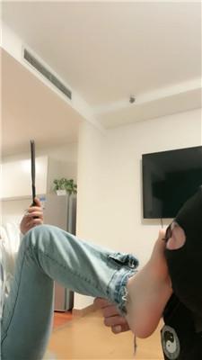v5fyjg3j320.jpg