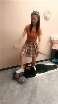xqmm3njdzfx.jpg