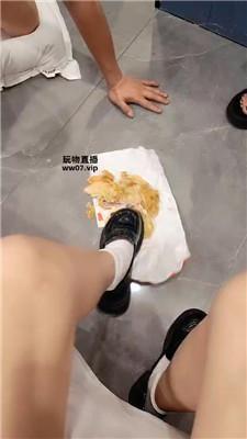 n5bcu0mp0lc.jpg