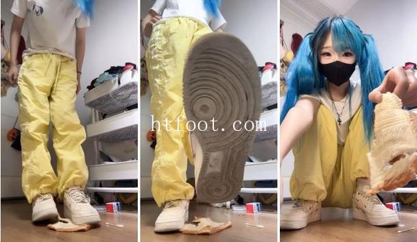 115751ofx857s71pov7sx8.jpg