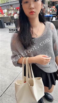 021143pejp6blk7mkk1zkm.jpg