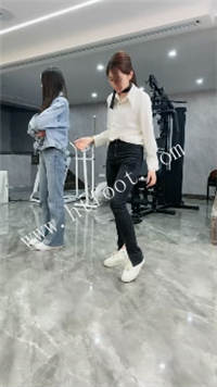 021509abb7ozkbdmm7vioi.jpg