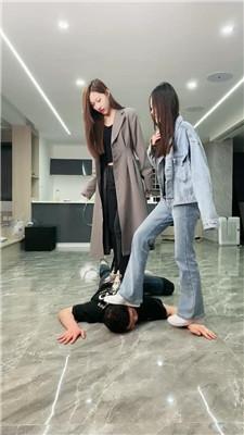 4iy25iazcvv.jpg