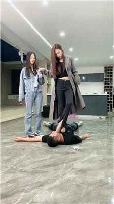 2h0nw4byzi4.jpg
